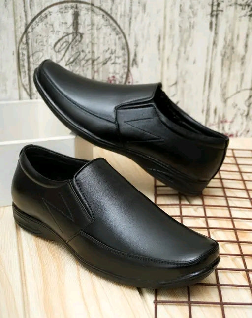Business Formal Shoes for Men – Soft Insole with Modern Finish