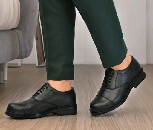 Men’s Classic Black Leather Oxford Shoes – Premium Office Wear