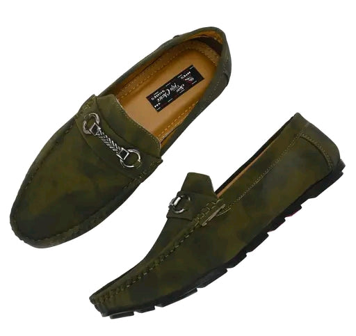 Glossy Finish Leather Shoes – Perfect for Suits & Events