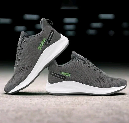 Men Brooks Sneakers