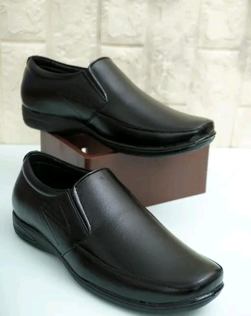 Business Formal Shoes for Men – Soft Insole with Modern Finish