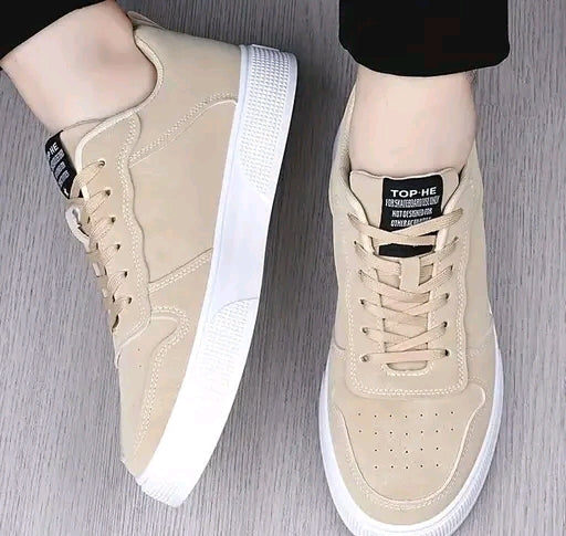 Men's well sneakers