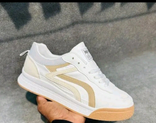 Ultra-Light Breathable Sneakers