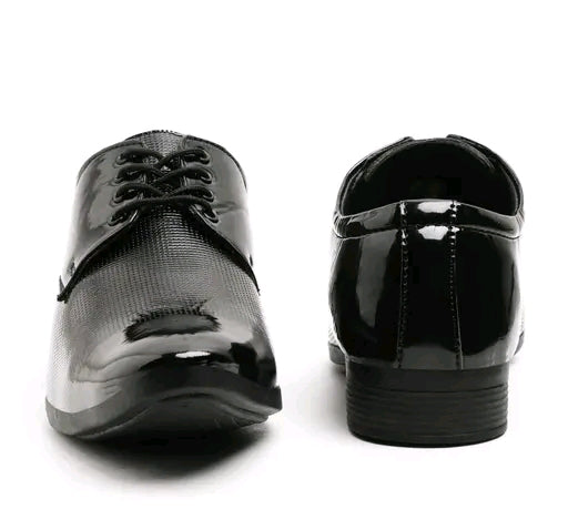 Men’s Leather Derby Shoes – Smart Office & Corporate Look