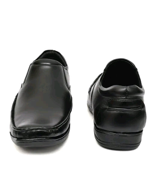 Textured Leather Formal Shoes for Men – Semi-Formal Versatility